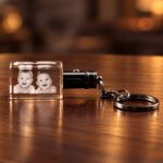 3D foto in glas - sleutelhanger met eigen foto van 2 portretten