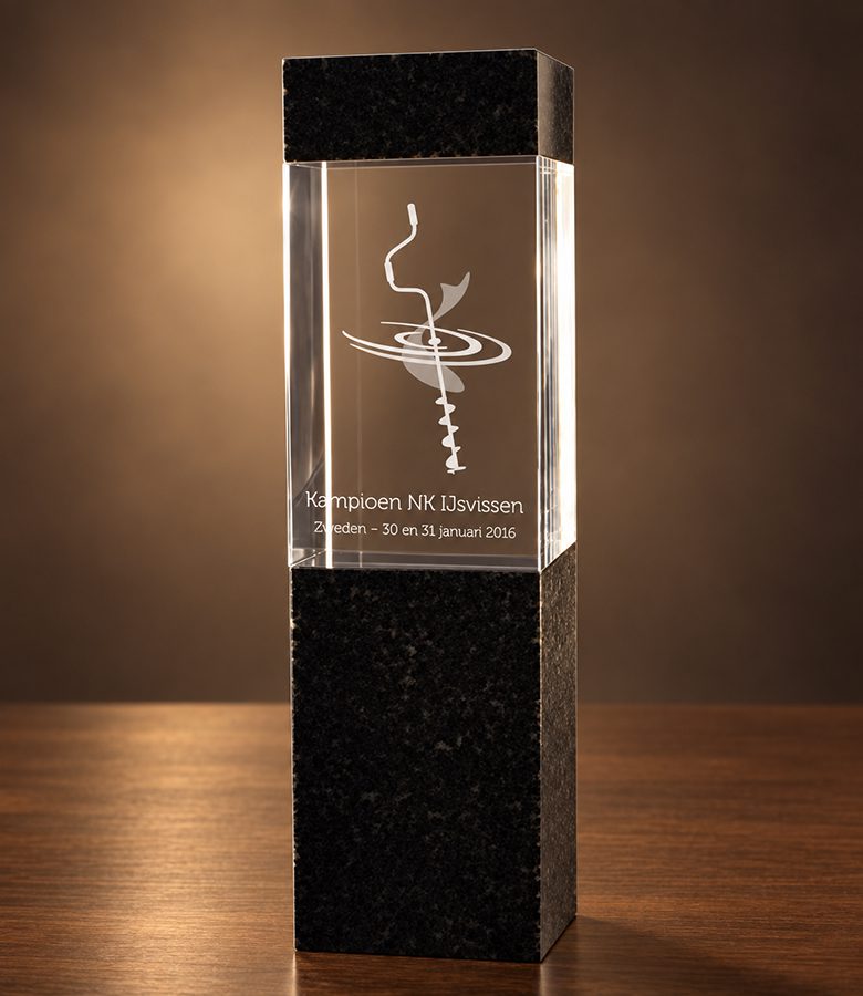 award pilaar zwart