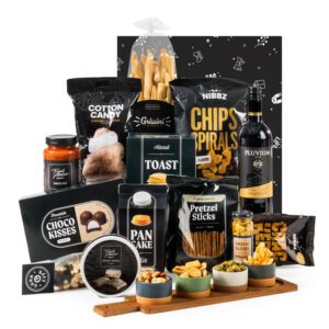 Kerstpakket Familie Fantastisch met serveerplank en wijn